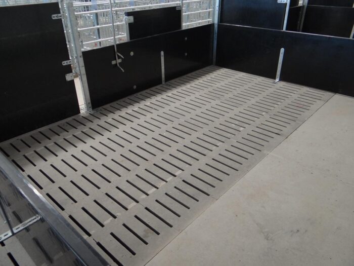 AS-17/40 pig floor – Bild 2